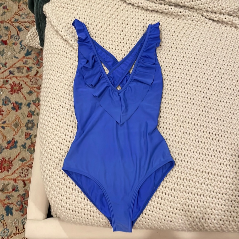 Zinke One-piece Ruffle Swimsuit